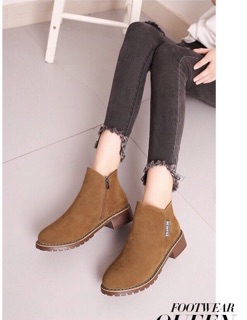 Boot da lộn - chat check size trc khi đặt