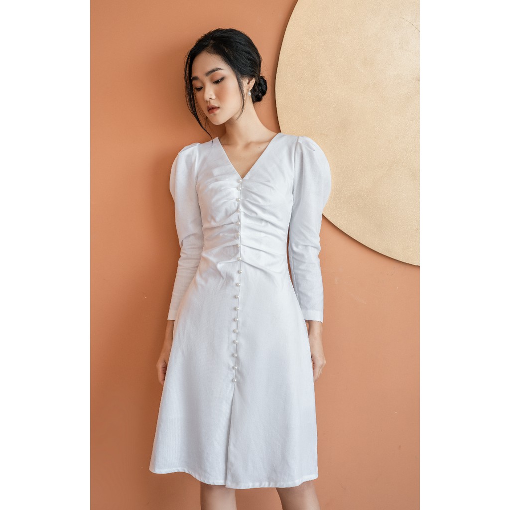 Váy nữ đỏ dáng xòe dài tay nhún ngực siêu xinh mặc đi tiệc và đám cưới | BigBuy360 - bigbuy360.vn