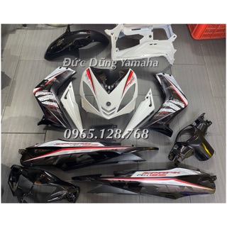 Áo Ex nhỏ trắng đen lun tem ( tặng logo nạ )