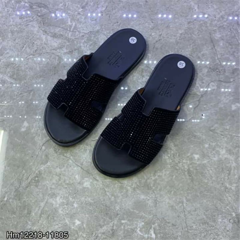 Dép HM Đen Đính Đá Hot, Dép Lê Quai Ngang Black Nam Nữ Ảnh Thật, Da Thật 100% Full Box Bill