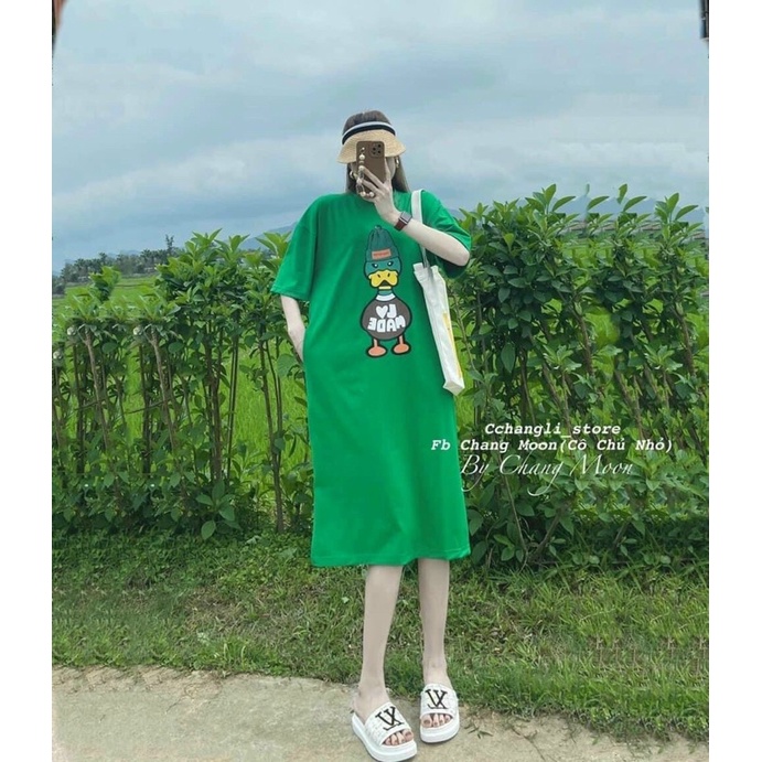 Váy vịt màu xanh lá suông