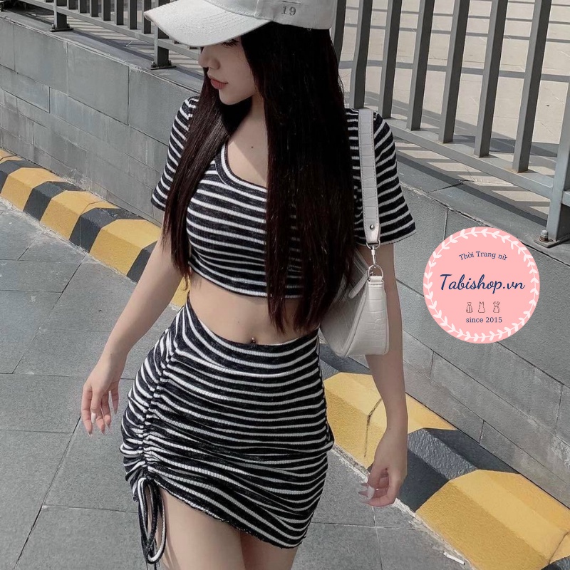 Set đồ nữ ôm body kẻ sọc sang chảnh set váy áo croptop rút dây - Hàng mới về