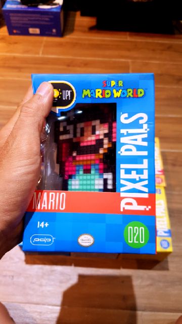 Mô hình 8bit có led Pixel Pals