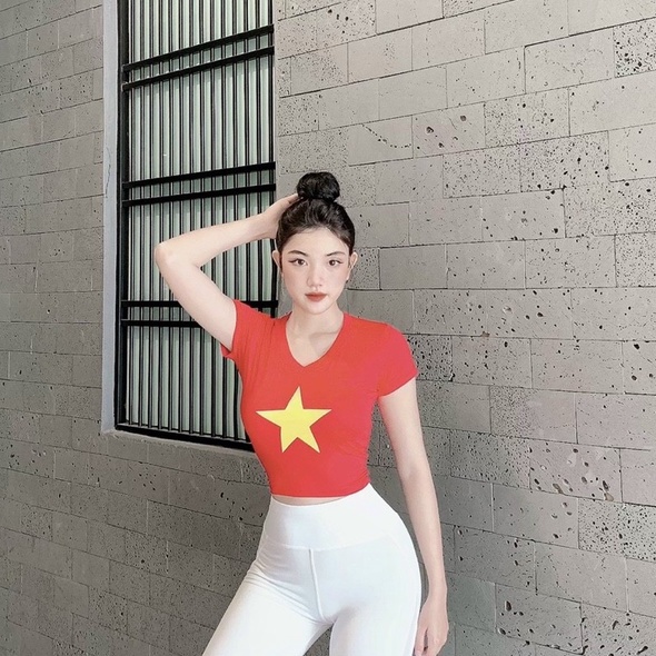 Aó tập gym yoga thể thao nữ, áo crop cờ đỏ sao vàng mặc đồng phục nhóm Bin Sports A191