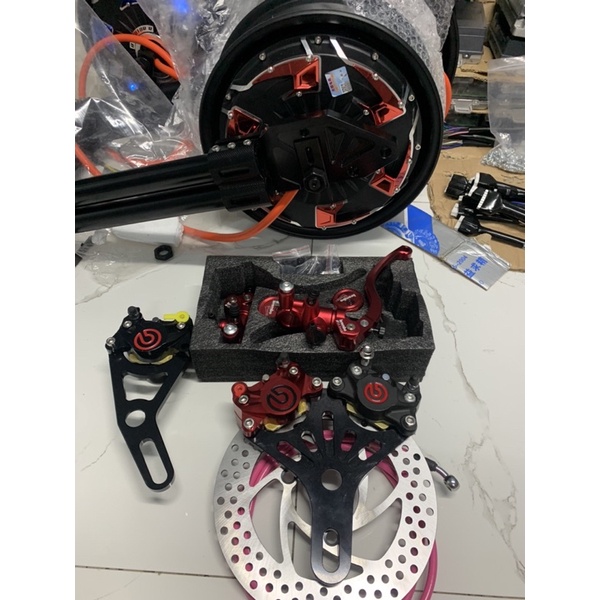 Pát heo đôi CNC gắn 2 heo sau cho xe điện độ