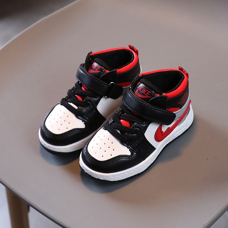 Giày thể thao thoáng khí chống trượt kiểu dáng thời trang thu đông dành cho bé gái 2021