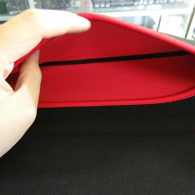 TÚI CHỐNG SÓC LAPTOP SỌC ĐỎ NHUNG 14,6 INCH ĐẸP | BigBuy360 - bigbuy360.vn