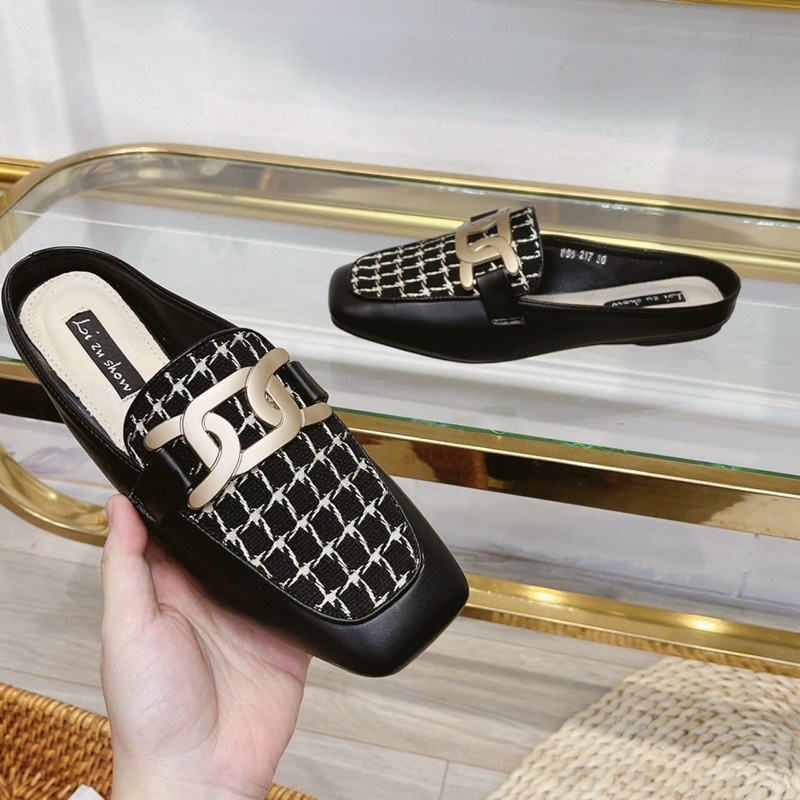 Sục xích thân da pha vải kẻ