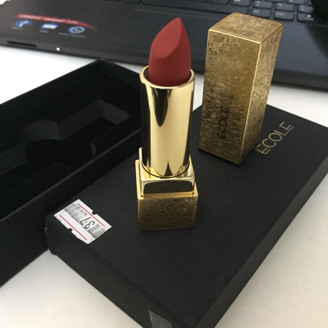 Son ECOLE delight lipstick 2019 (Cam đỏ)