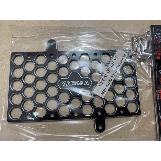 KÉT NƯỚC XE MT15