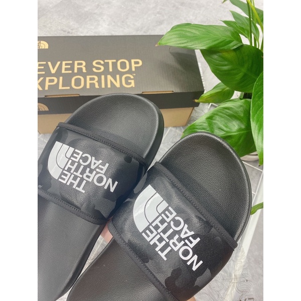 Dép The North Face đen/trắng camo