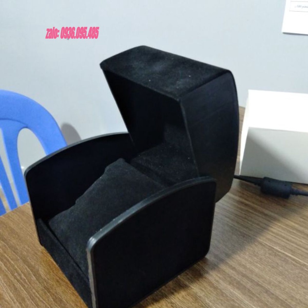 Hộp đồng hồ nhung vòm kèm ảnh thật