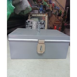 Hòm tôn to 32x22x15cm-tặng kèm khóa