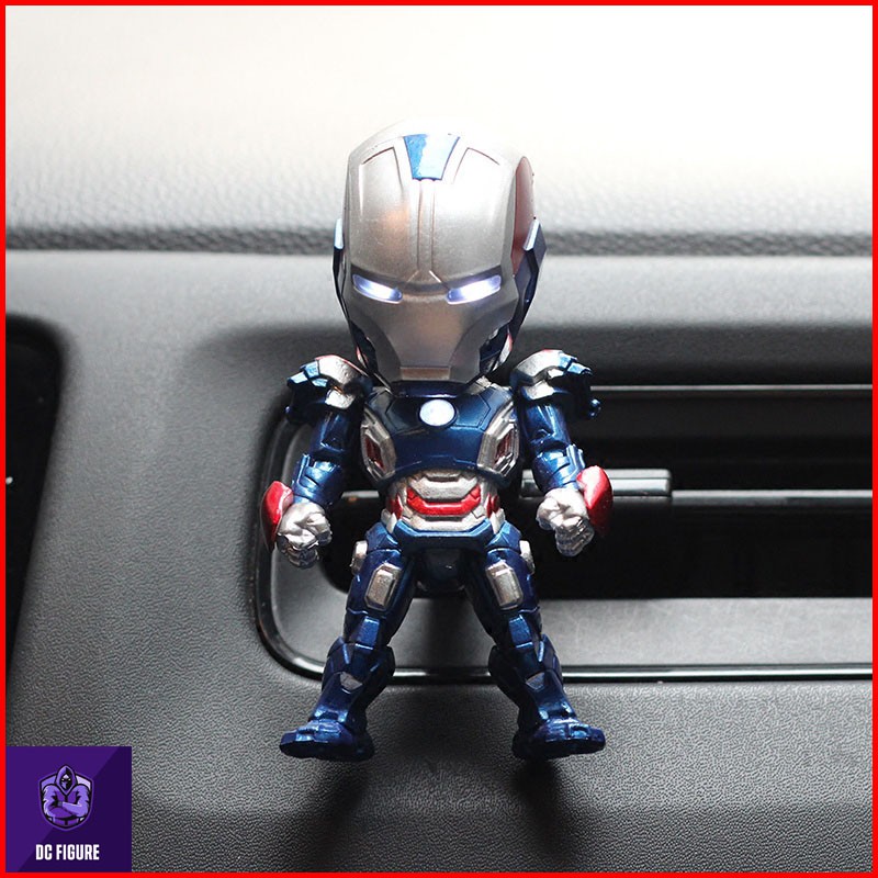 Mô hình Iron man trang trí xe oto có đèn led hàng siêu chất