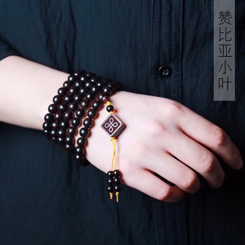 Vòng Tay Chuỗi Hạt Gỗ Đàn Hương Màu Đỏ 8mm 108 Hạt Thời Trang Cho Nam Và Nữ