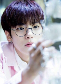 Gọng kính tròn nobita