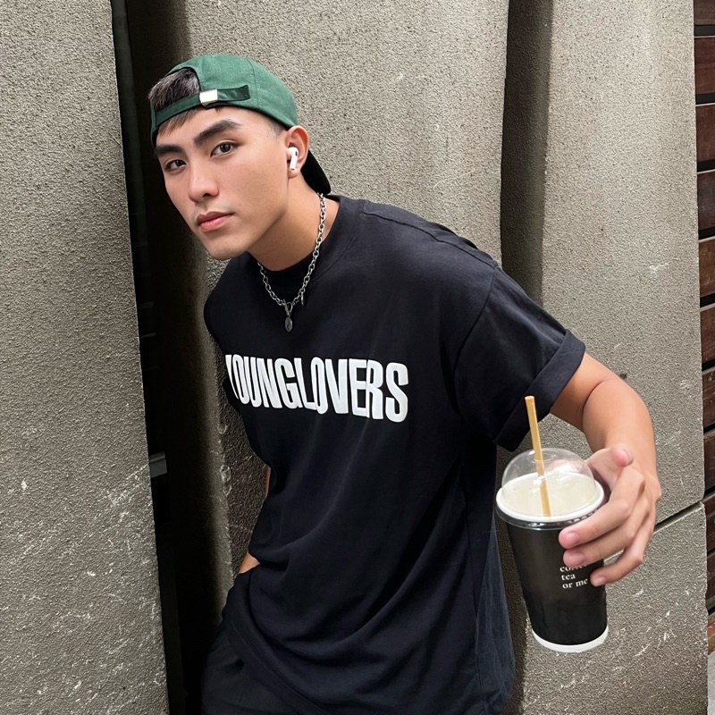 Áo thun Young Lovers