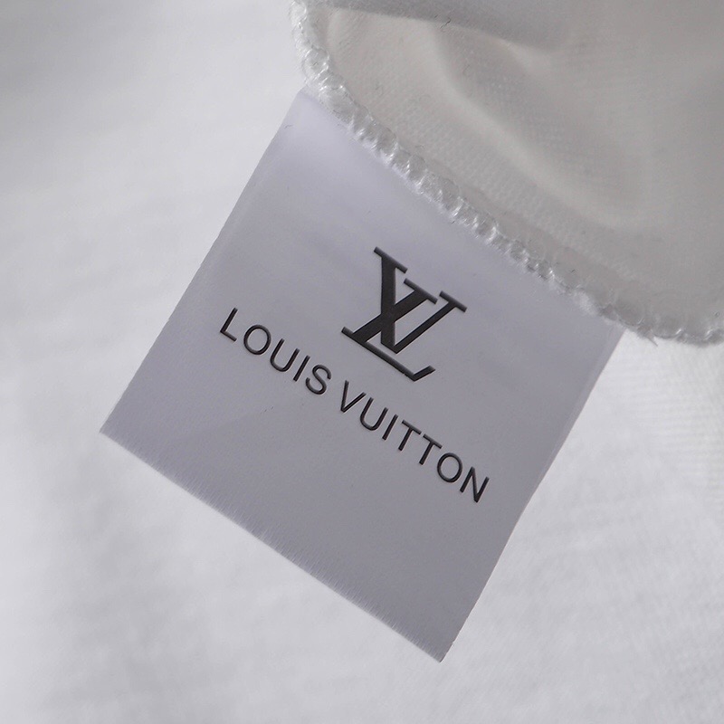 LV LOUIS VUITTON Áo Thun Nam Tay Ngắn Cổ Tròn Có In Hình Thời Trang Cao Cấp 2021