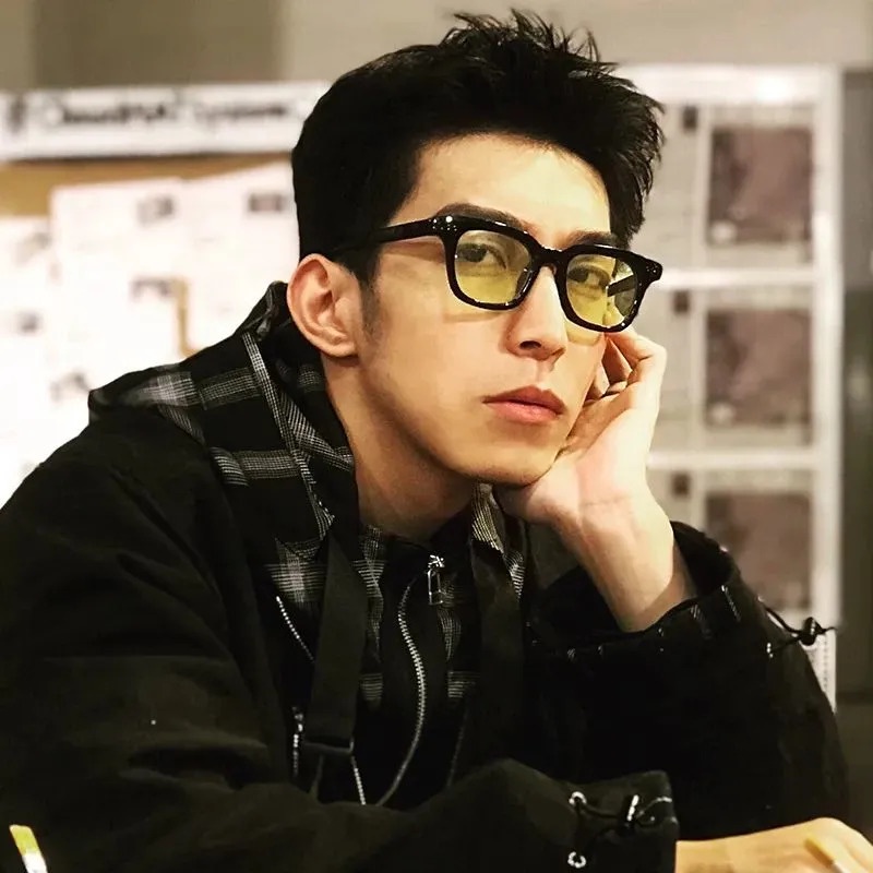 Kính Mát Gọng Vuông Thời Trang Cho Nữ