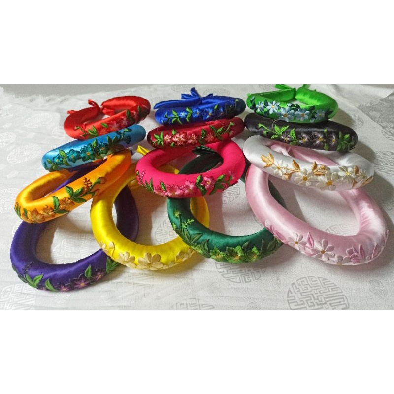 Mấn cách tân- Khăn vấn tròn hoa thêu  - hàng đặt trước 2 ngày có_ khăn vấn mấn cách tân Uyên Nhi