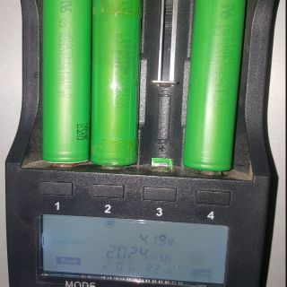 Pin cell pin sony vtc4 18650