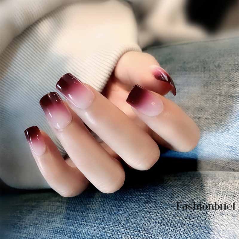 Bộ 24 móng tay giả kiểu dáng thời trang