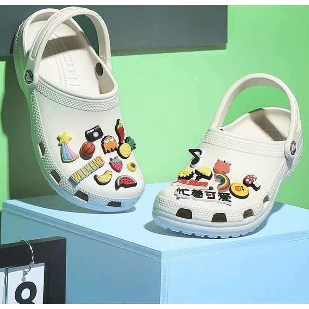 [ Hàng VNXK ] Dép Sục Classic Clog MàuTrắng Xuất Xịn, Tặng 10 Jibbitz Đáng Yêu