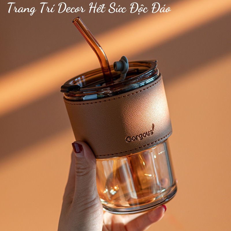 Cốc thuỷ tinh vỏ da có nắp và ống hút, ly uống nước đẹp dung tích 450ml CNGD