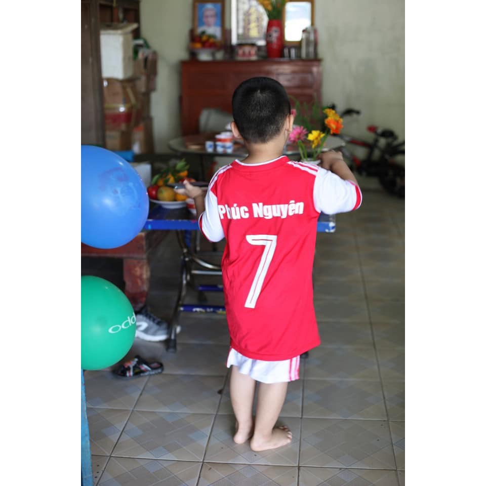 Bộ quần áo bóng đá trẻ em thể thao, thun lạnh thoải mái cho bé đi nhà trẻ (từ 1 tới 10 tuổi ) CLB Asernal Đỏ