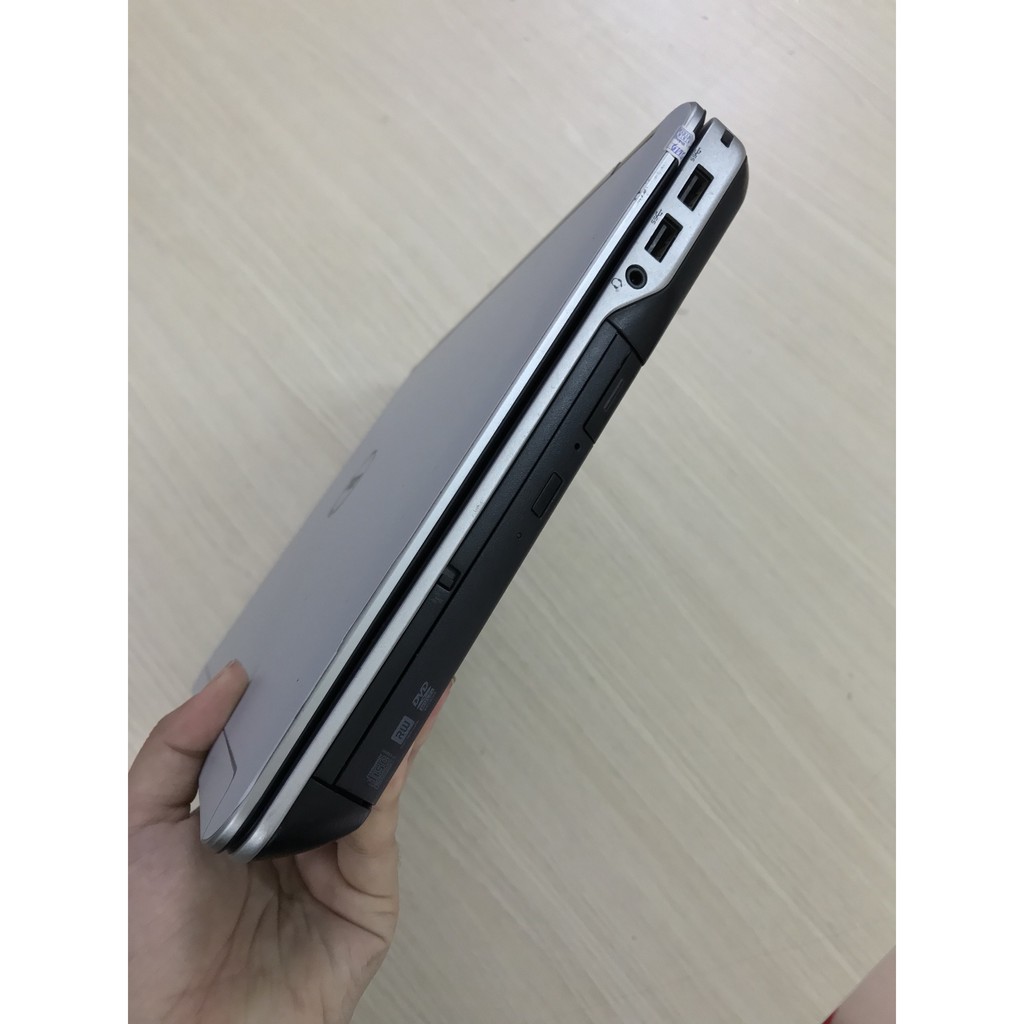 [Mã ELLAPTOP giảm 5% đơn 6TR] Laptop dell latitude E6440 cũ i5 4200M, 4GB, 320GB, màn hình 14.1 inch | BigBuy360 - bigbuy360.vn