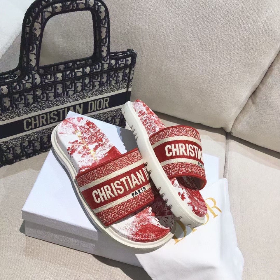 Dép Quai Ngang Đế Dày Thêu Họa Tiết Thời Trang Cho Nữ 2022