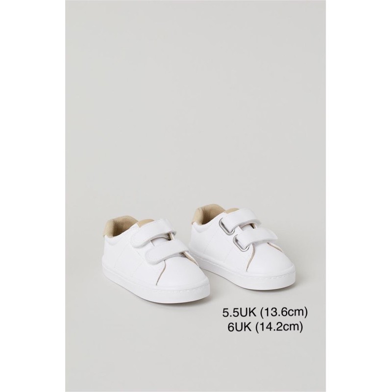 [KIDDO] Giày trắng cho bé nhãn hiệu H&amp;M kèm dán co dãn