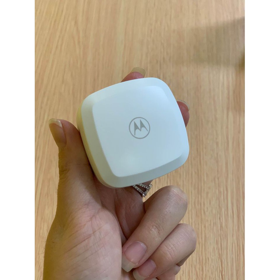 Tai nghe bluetooth Motorola VerveBuds 100 - Chuẩn chống nước IPX5 - HÀNG TRUNG BAY