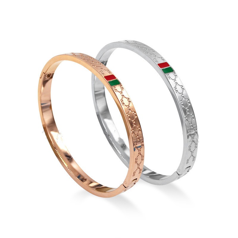 Vòng tay thép titanium họa tiết hình xăm tối cho nam và nữ