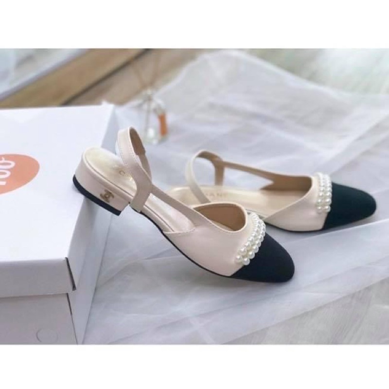 Giày Sandal ngọc mũi nhọn tròn dây quai ngang đế vuông hở eo 2p