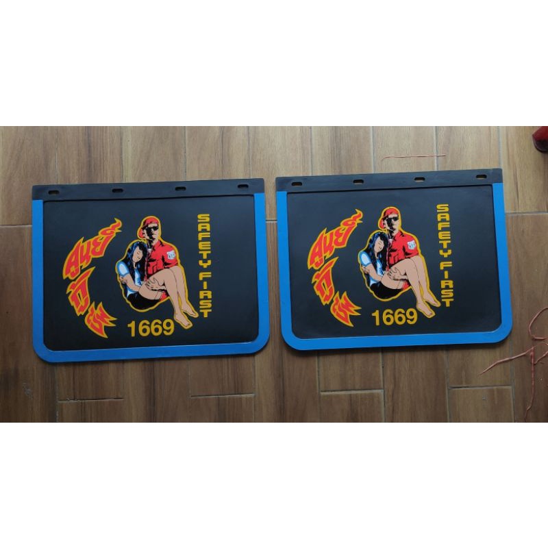 1 Cặp chắn bùn Thái 45x55cm, INBOX chọn hình hoặc ngẫu nhiên.