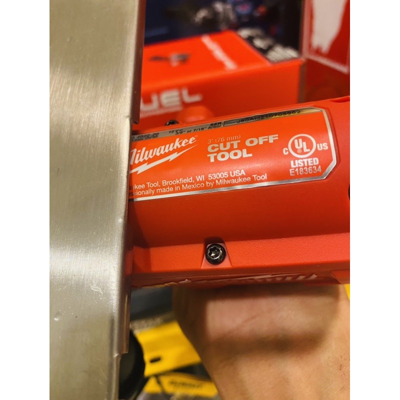 Cưa Đa năng milwaukee 2522-20 // M12 FCOT-Hoàng Tuấn Điện Máy