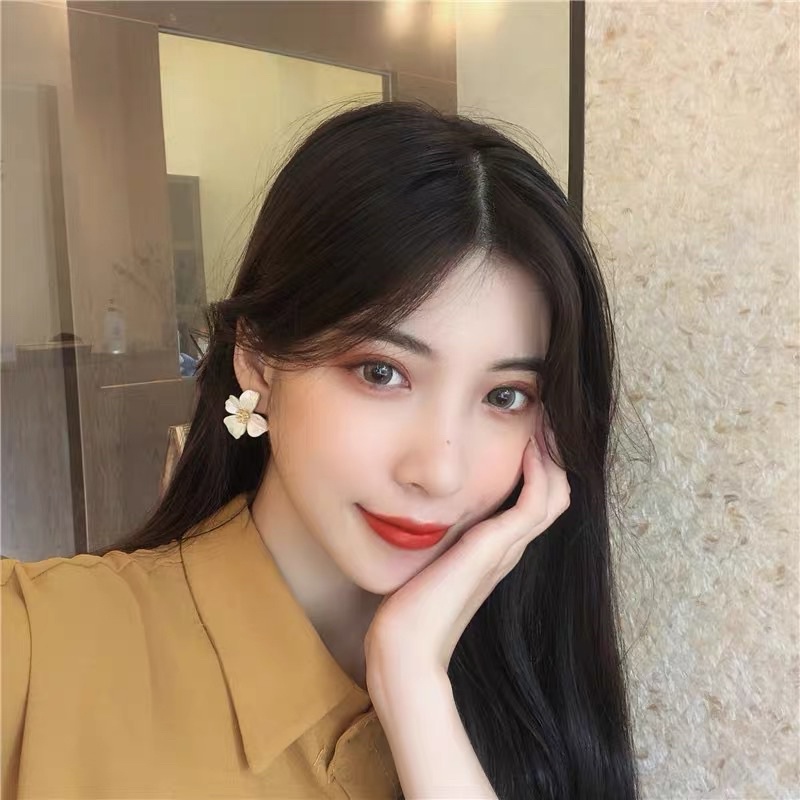 Bông tai xi mạ hoa cúc xinh xắn