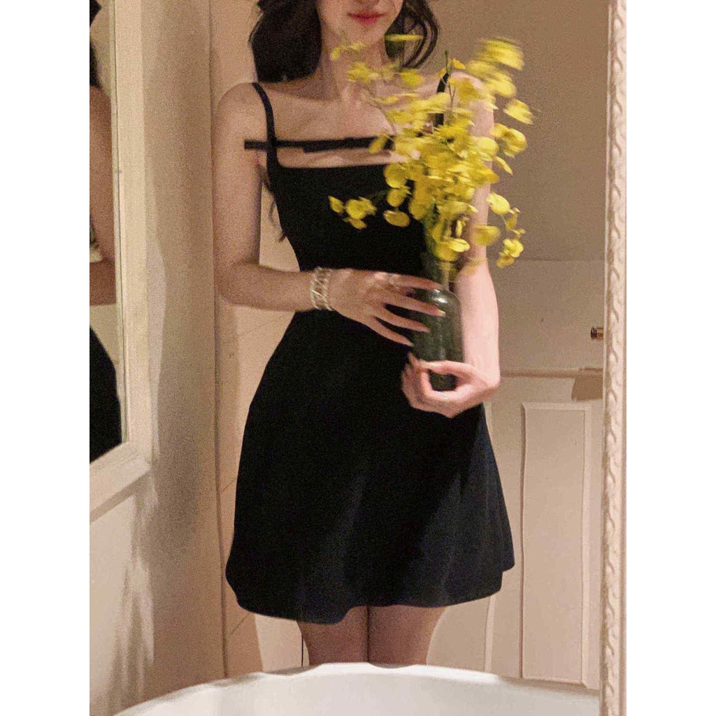 Đầm Ngắn Hai Dây Màu Đen Đính Nơ Phong Cách Pháp Thời Trang Mùa Hè Cho Nữ