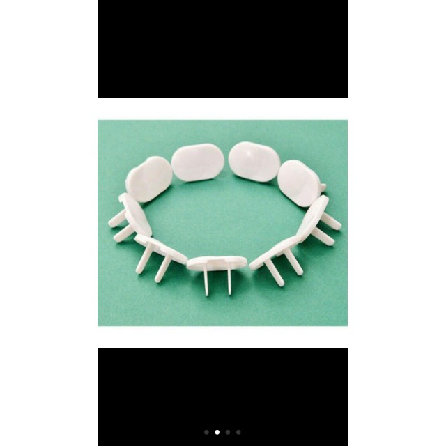 Combo Sỉ 100 Nút Bịt Ổ Điện An Toàn Gia Đình