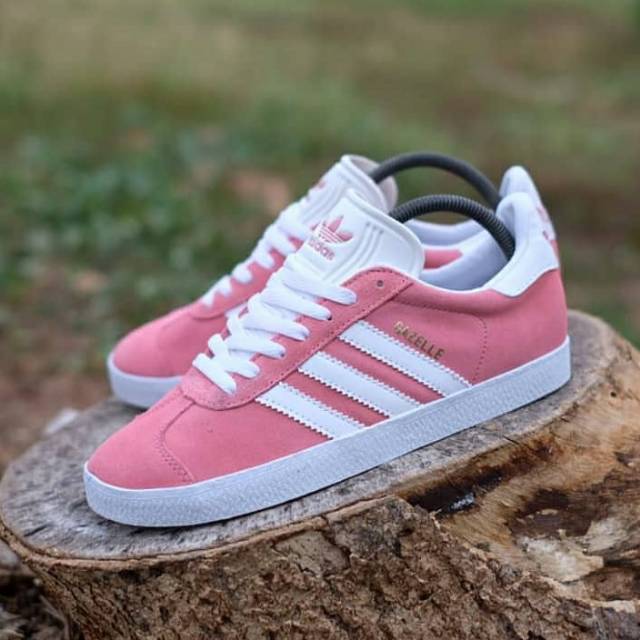 Giày Thể Thao Adidas Gazelle Chính Hãng Màu Trắng Hồng Dễ Thương