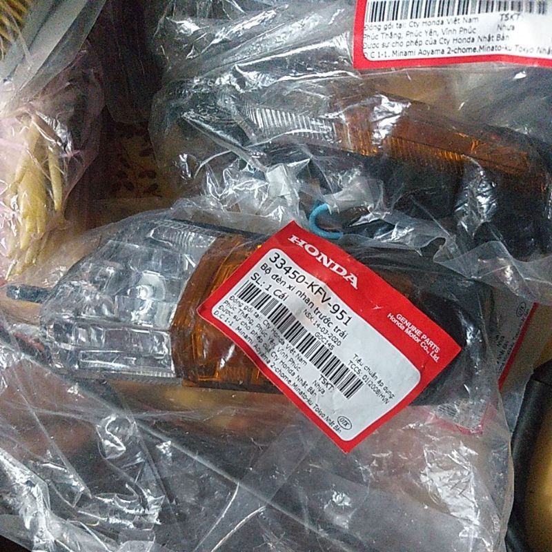 Cụm Xi Nhan Trước Xe Dream Việt [ CHÍNH HÃNG ] - Bộ Đôi Xi Nhan Trước Dream Dùng Cho Các Đời Dream Việt Và Thái