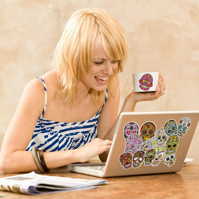 Bộ 50 Miếng Dán Hình Đường Đầu Lâu / Ngày Mexico Trên Laptop / Điện Thoại / Vali