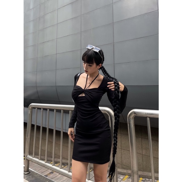 Đầm cột cổ ngắn