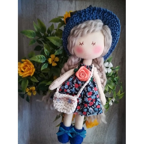 Kit nguyên liệu may búp bê mini treo túi sách- Diy tự làm búp bê đang yêu- MIE HANDMADE SHOP