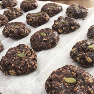 Cookies yến mạch hạt bí vị chocolate siêu giòn ăn kiêng