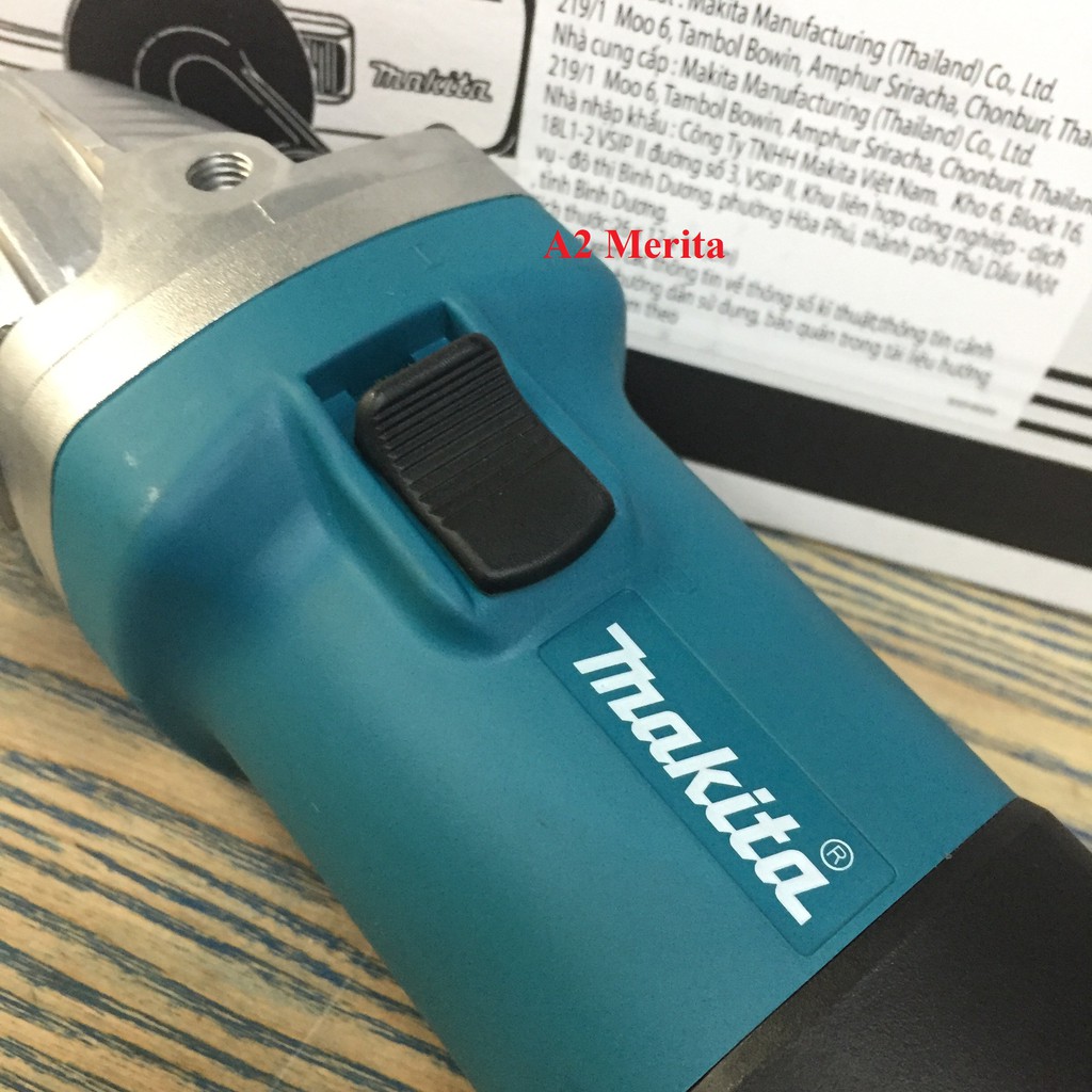 Máy mài góc 710W - 100mm Makita 9553NB (Có tay cầm) - Made in Thailand