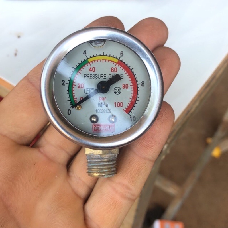 Đồng hồ báo áp máy rửa xe ,máy xịt thuốc