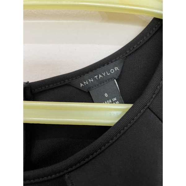 Đầm used size S-M hiệu Ann Taylor size S-M