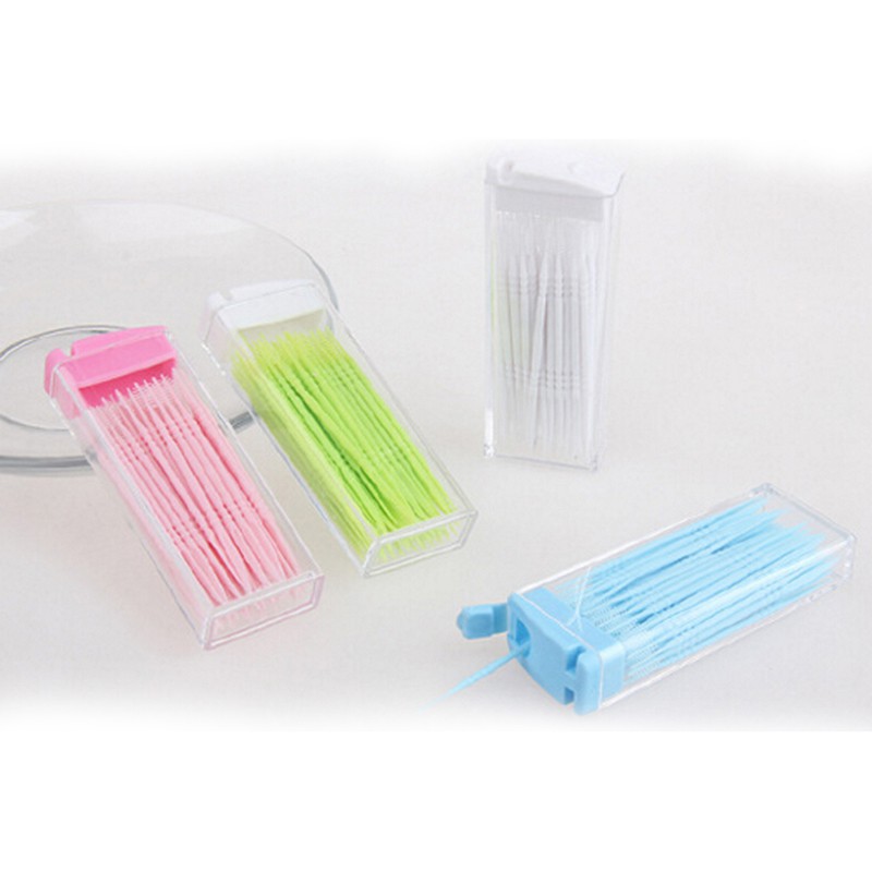 Bàn Chải Đánh Răng 2 Chiều Kèm Hộp Đựng Tiện Dụng